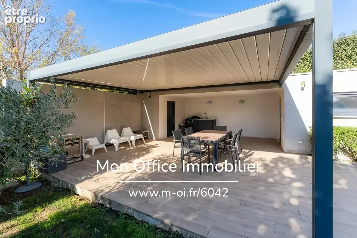 Référence : 6042-DVI - Villa contemporaine de plain-pied à Éguilles 6 pièces - piscine - pool house - garage - photo 10