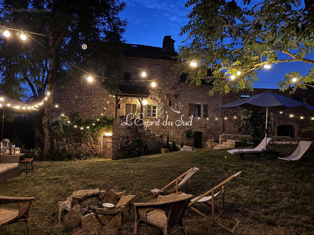 Maison 134 m² à Parisot  - photo 3