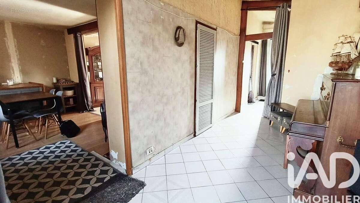 Maison 108 m² à Betheny  - photo 7
