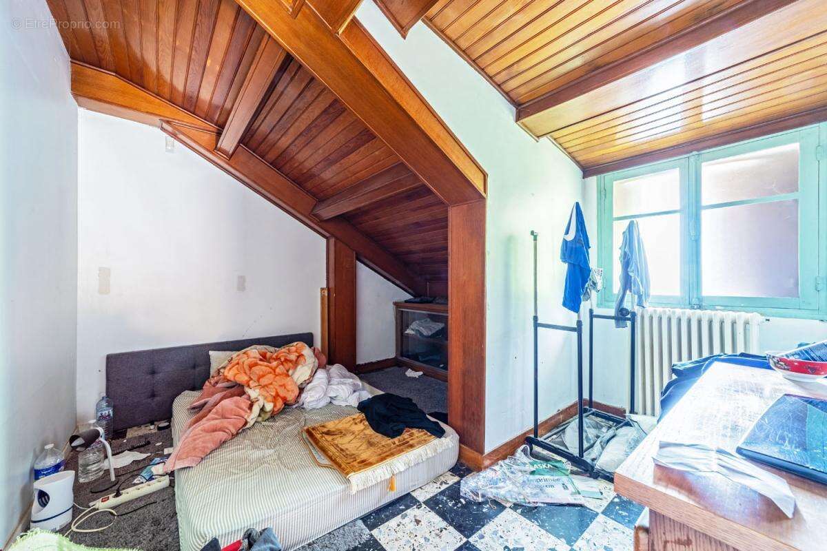 Maison à CHOISY-LE-ROI