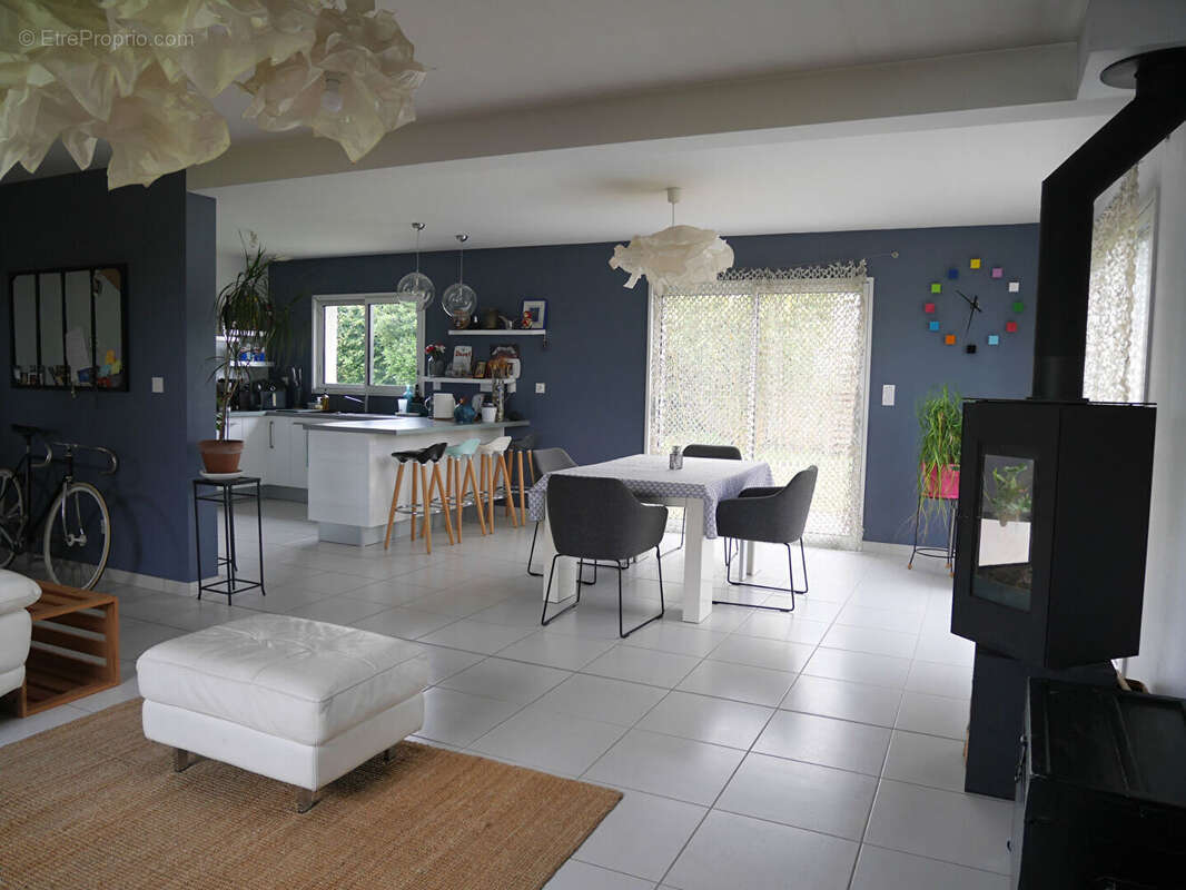 Maison à VILLERS-ECALLES
