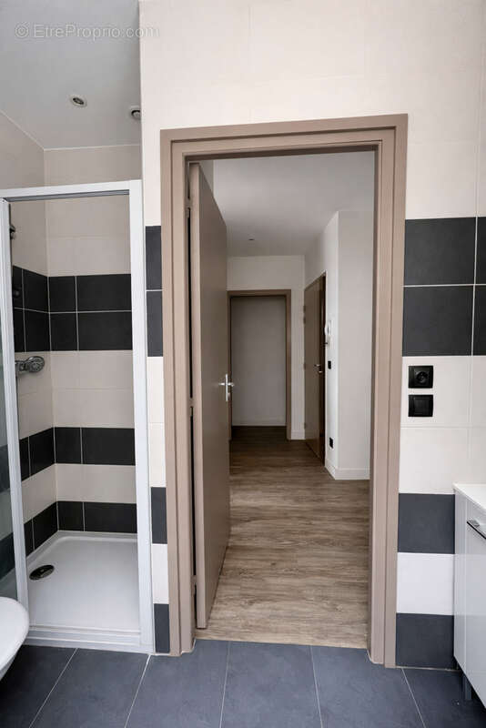 Appartement à SAINT-SYMPHORIEN-D'OZON