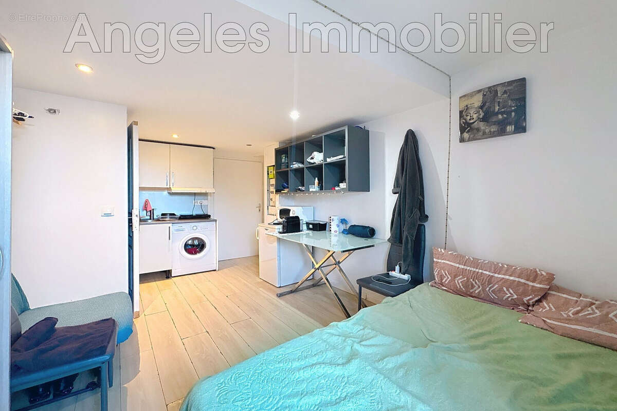 Appartement à VALLAURIS