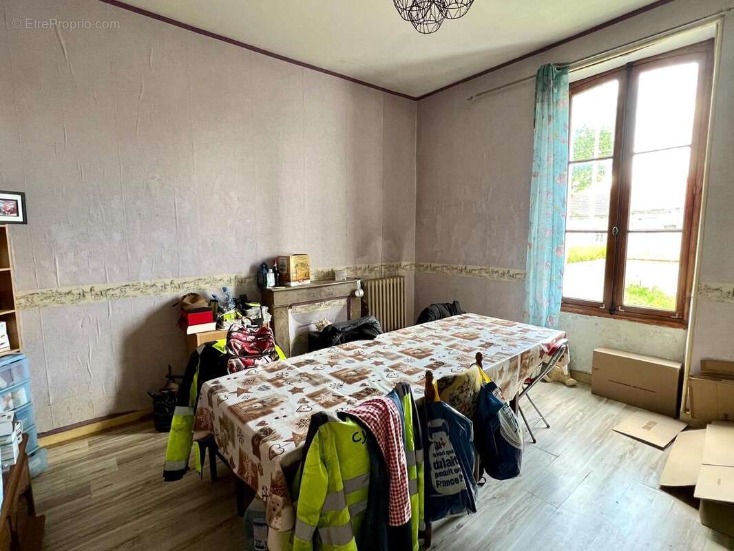 Photo 4 - Maison à SAINT-JEAN-D'ANGELY