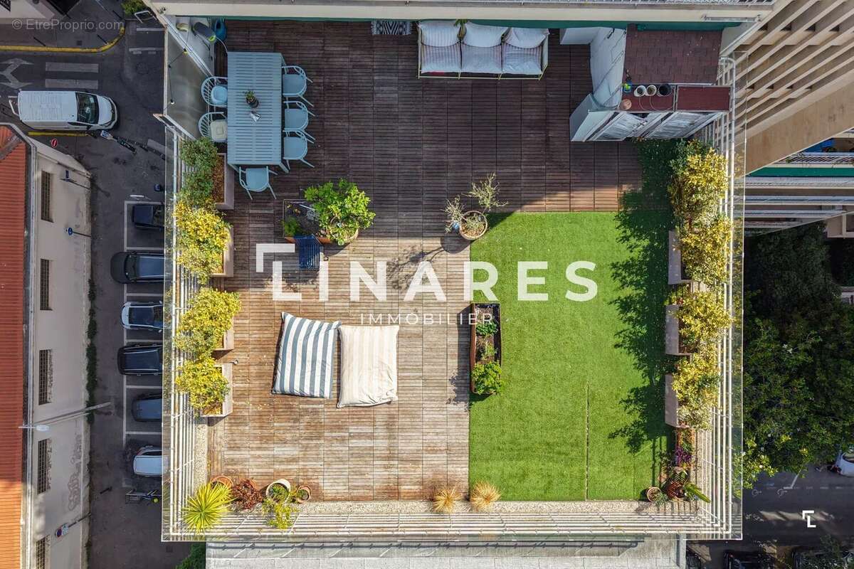Appartement à MARSEILLE-8E