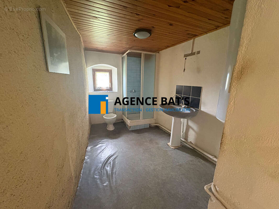 Photo 6 - Maison à SAINT-ROMAIN-LACHALM