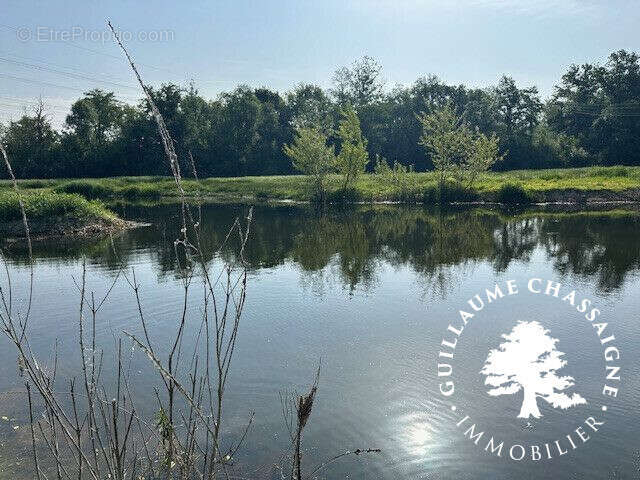 Maison à COSNE-COURS-SUR-LOIRE