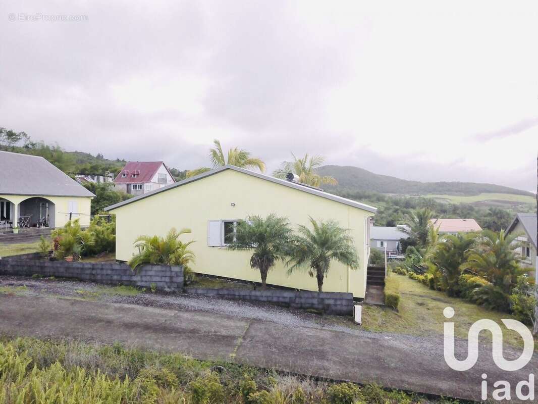 Photo 3 - Maison à SAINT-BENOIT