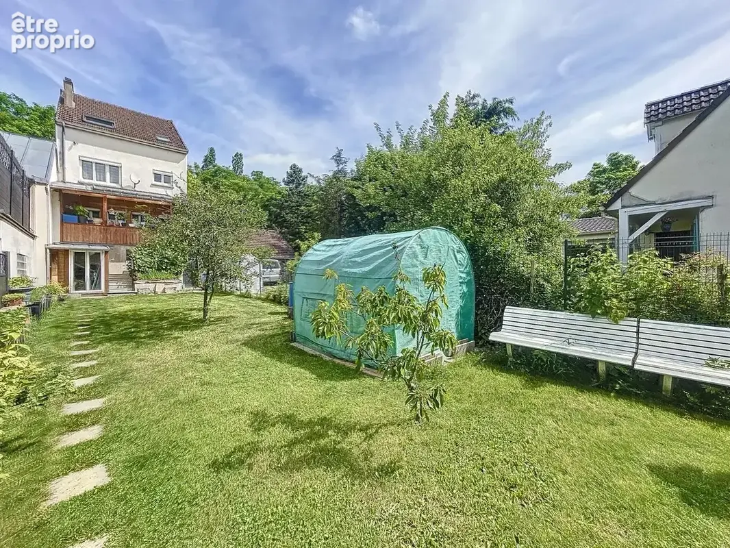 GROSLAY - Maison de 132m2 dans secteur calme - photo 14