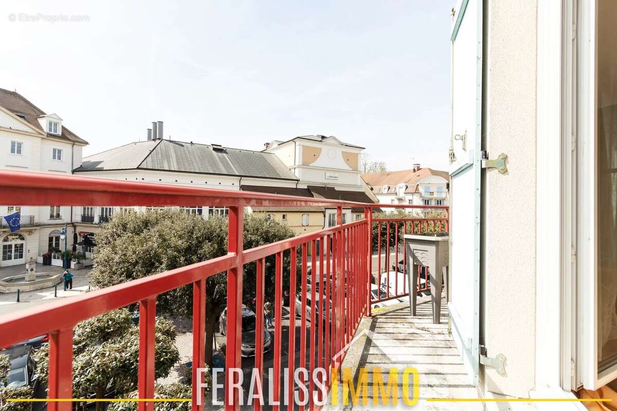 Appartement à VAUREAL