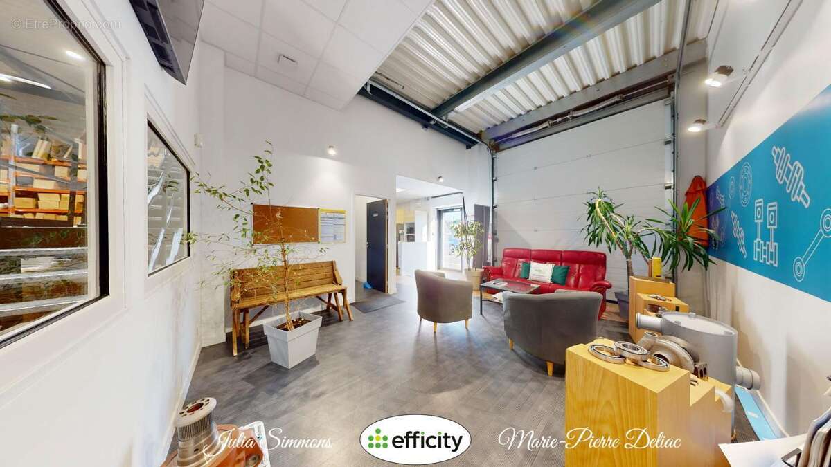 Commerce 440 m² à Plaisir  - photo 4
