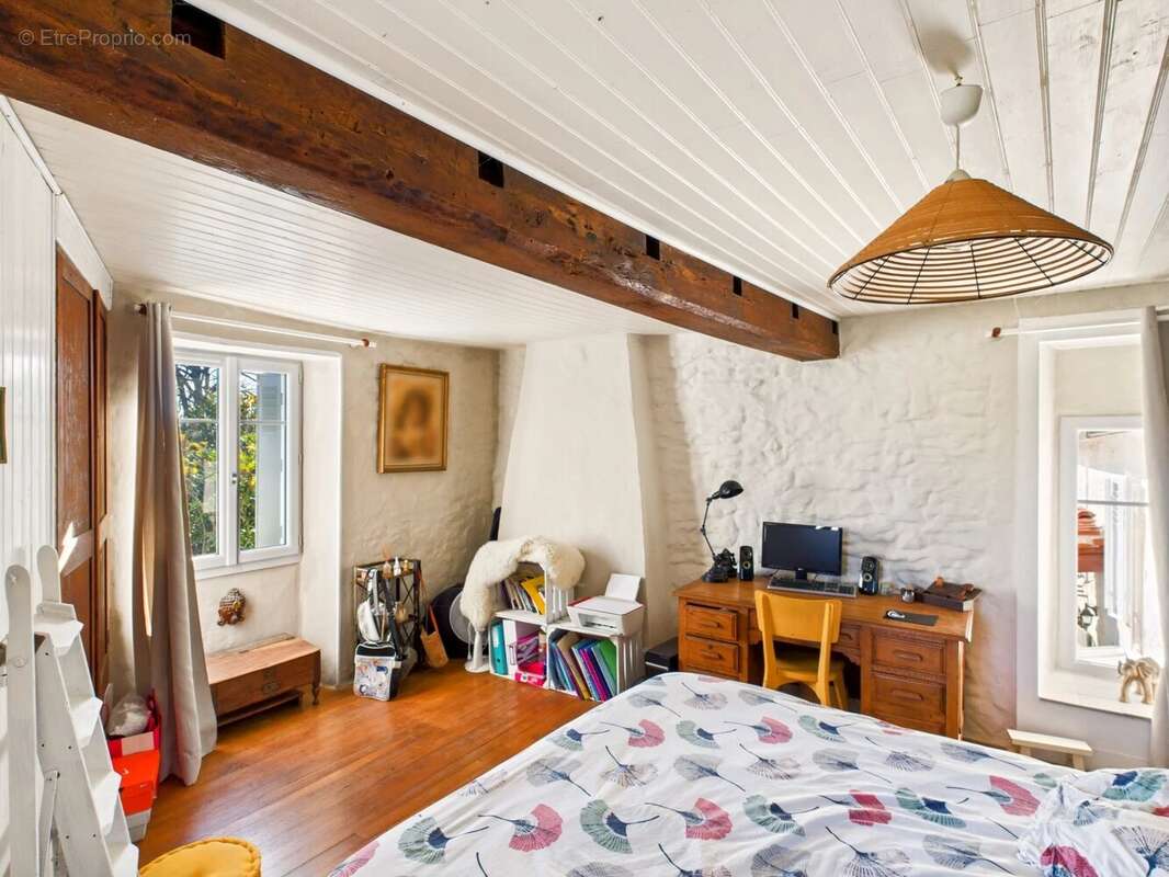 Maison à VERTEILLAC