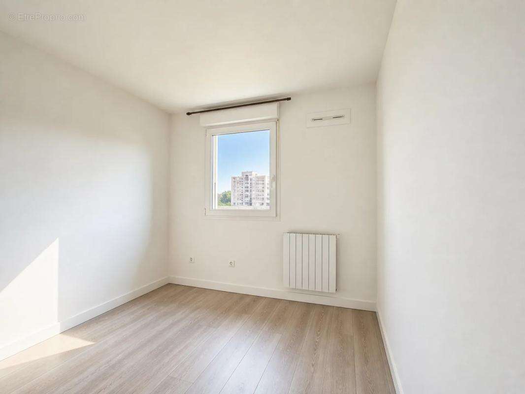Appartement à CHATILLON