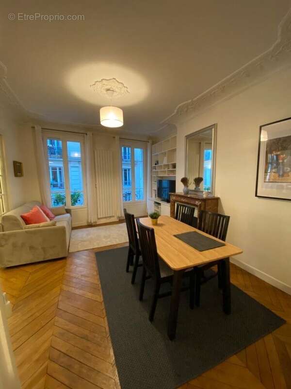 Appartement à PARIS-5E