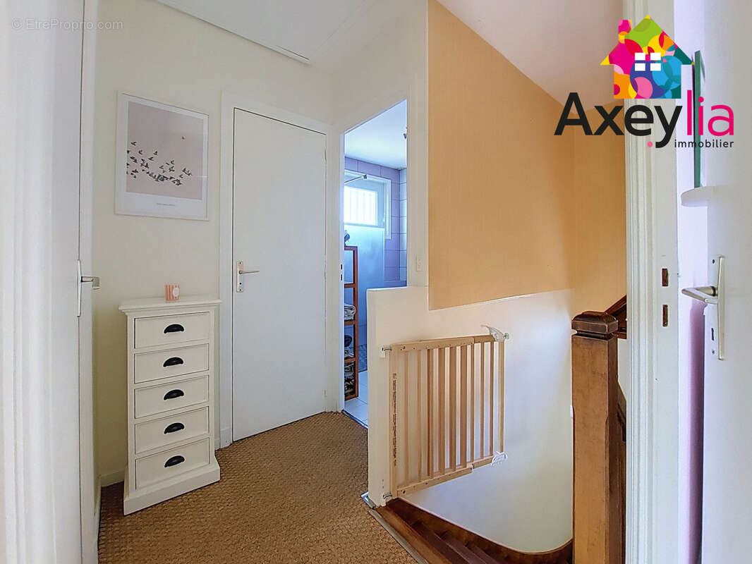 A vendre - le coteau - maison 4 chambres, terrain et garage - photo 14