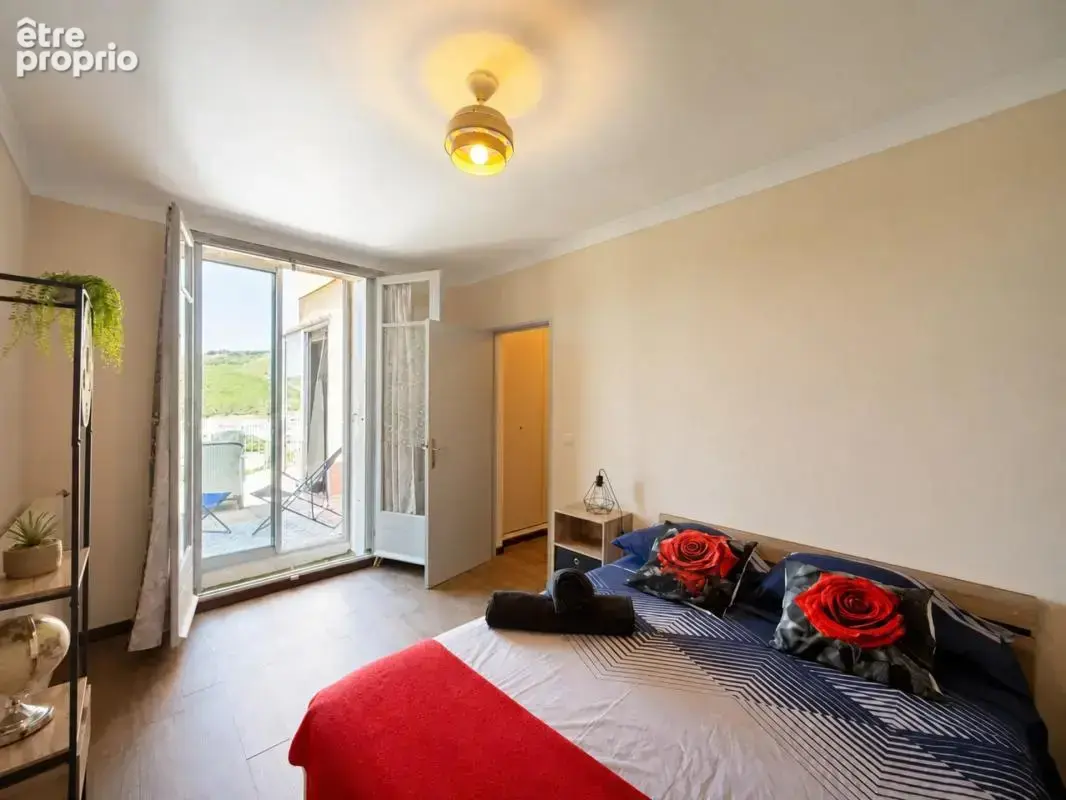 Banyuls sur mer, grand t2 de 51 m2 avec vue - photo 11