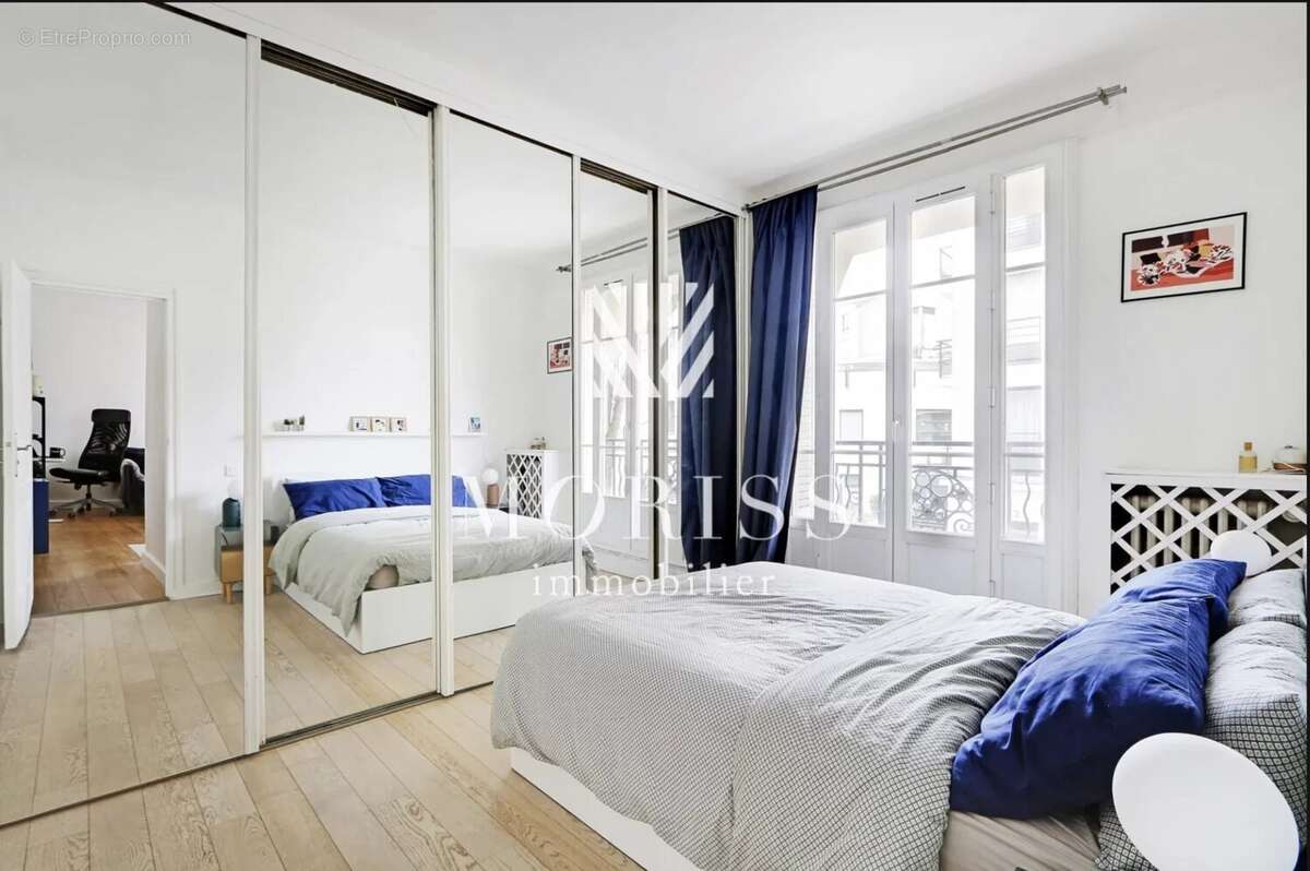 Appartement à PARIS-11E