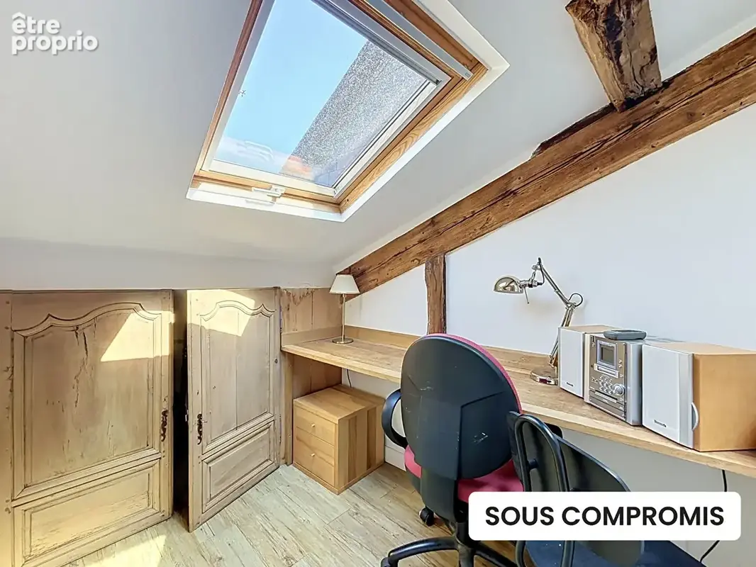 Appartement Rennes - Centre-ville - Sainte-Anne - 3 pièces - 72.63m² carrez - 89.60 m²  au sol - Duplex - photo 8