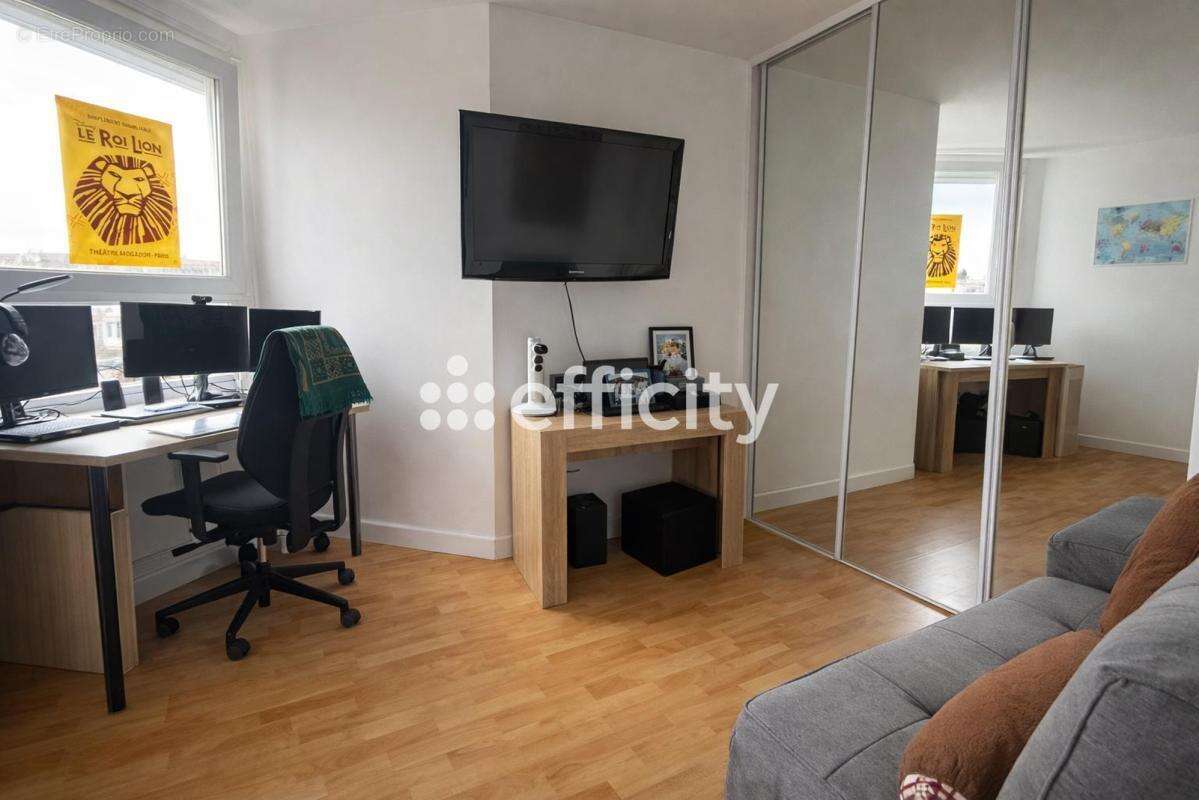 Appartement à TAVERNY
