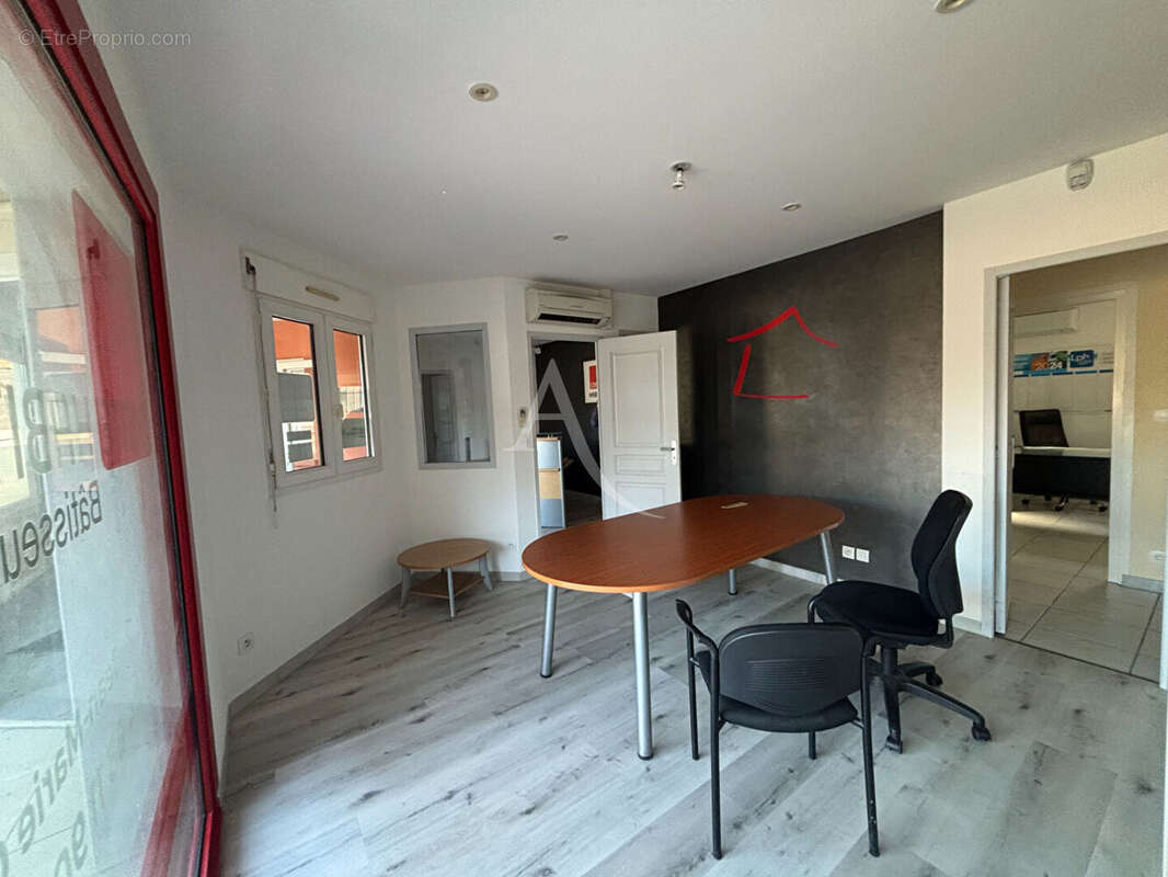 Commerce à CARCASSONNE