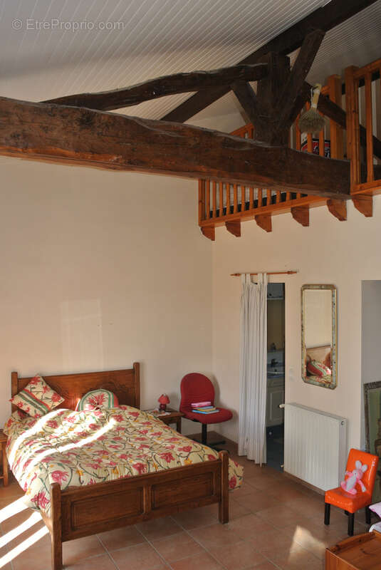 Maison à MAUVEZIN-SUR-GUPIE