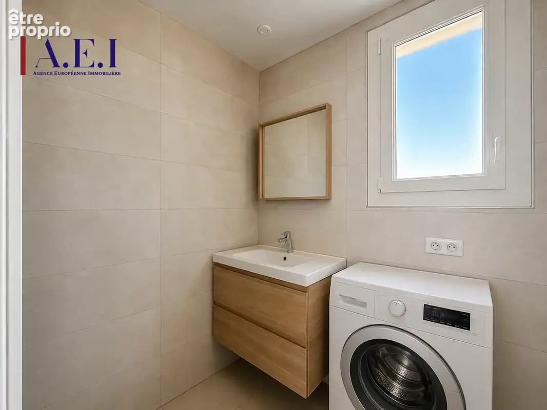 La Seyne sur mer - Appartement T3 entièrement rénové en dernier étage - photo 9