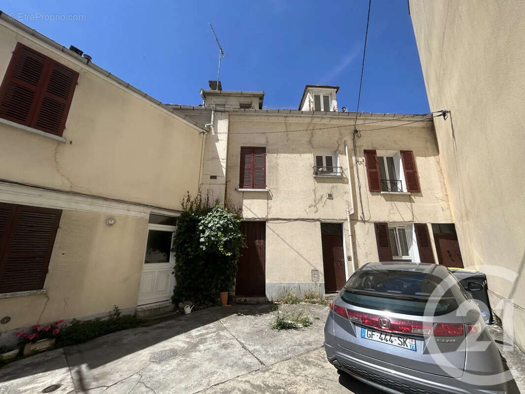 Appartement à MELUN