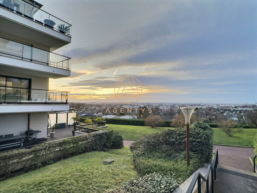 Appartement à CHENNEVIERES-SUR-MARNE