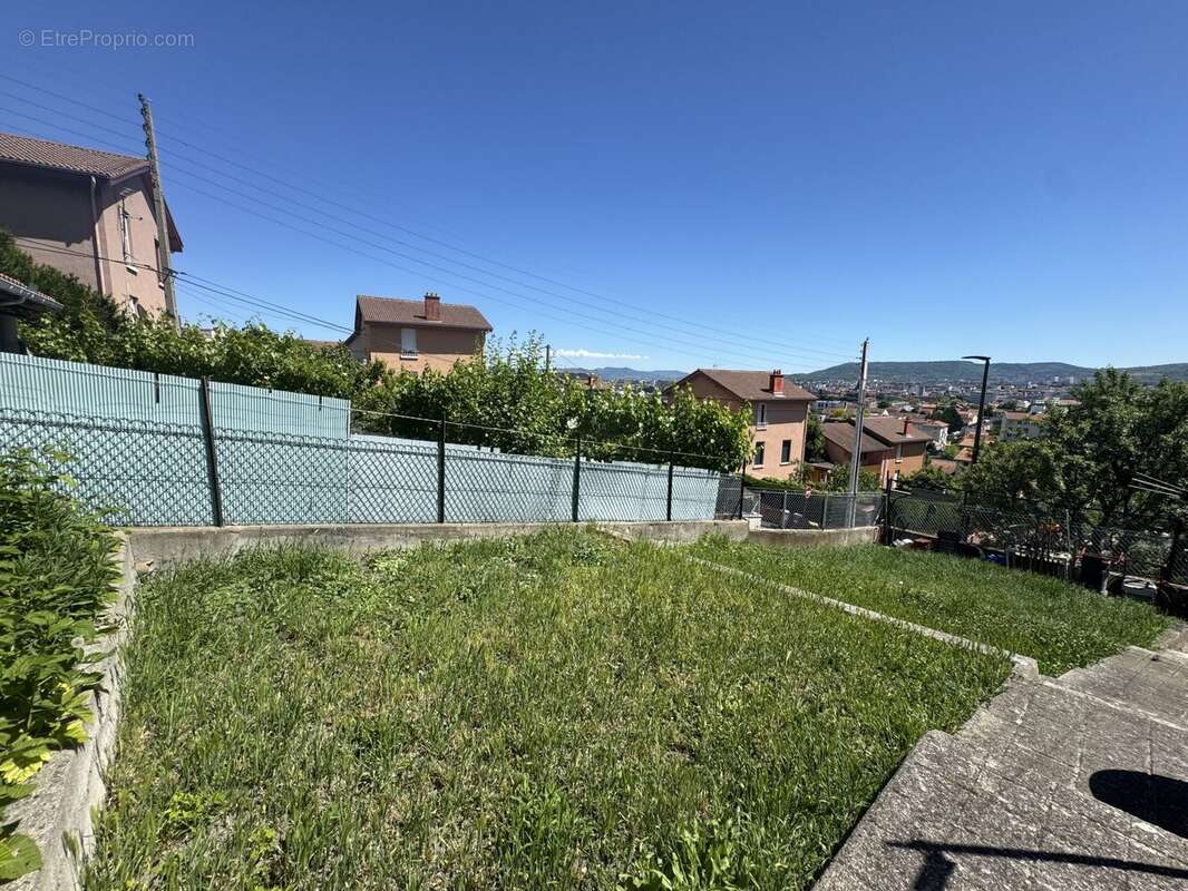 Maison à CLERMONT-FERRAND