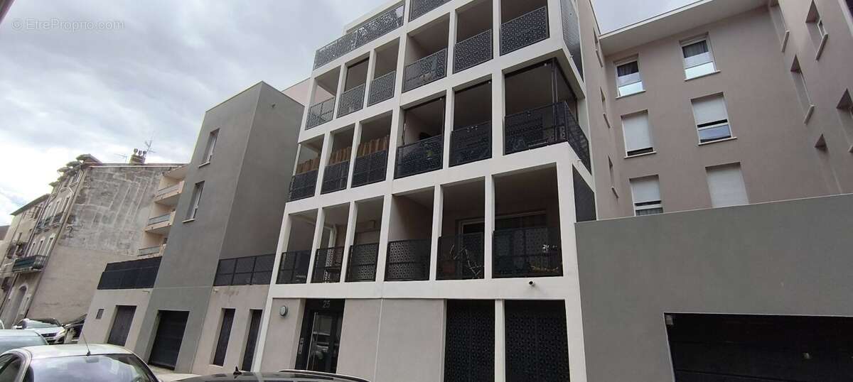 Appartement à BEZIERS