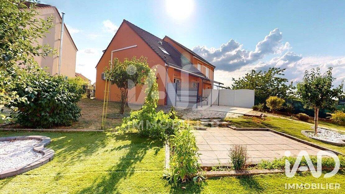Photo 1 - Maison à METZERVISSE