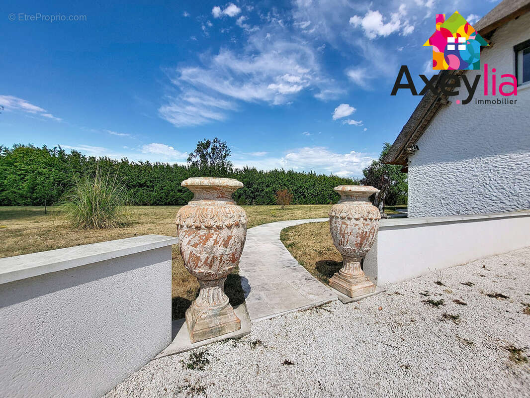 A vendre - st forgeux lespinasse - maison 5 chambres avec terrain - photo 20