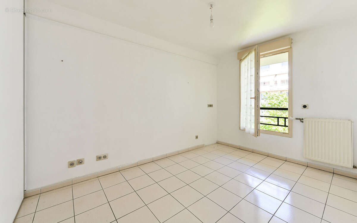 Appartement T4 - Monplaisir - Lyon 8 - photo 7