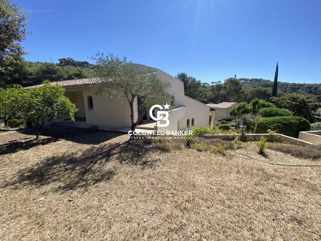 Maison à SAINT-MANDRIER-SUR-MER