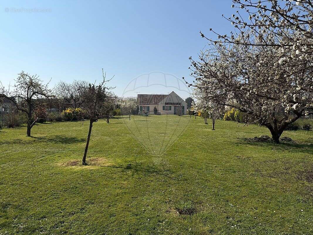 Maison à VILLEBLEVIN