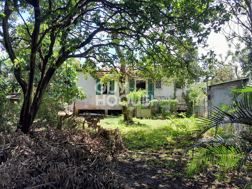 Maison à SAINT-BENOIT