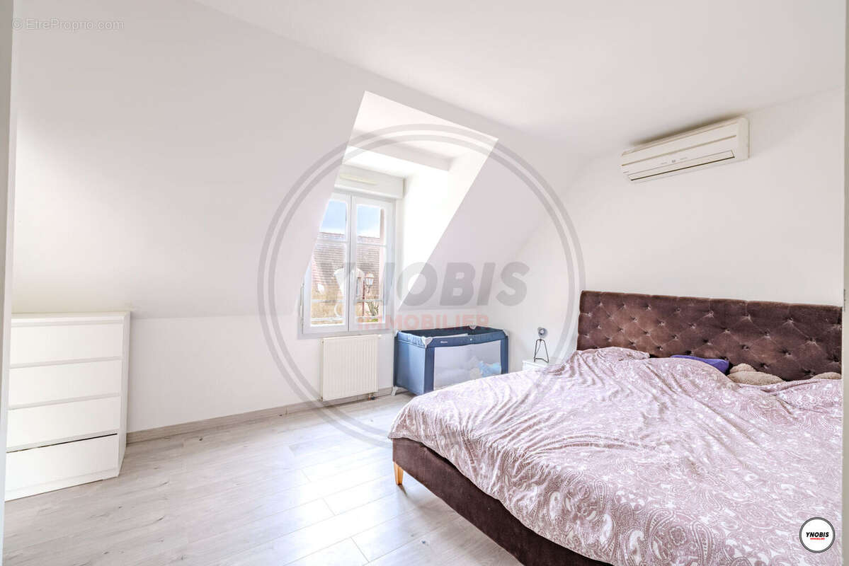 Maison à ECQUEVILLY