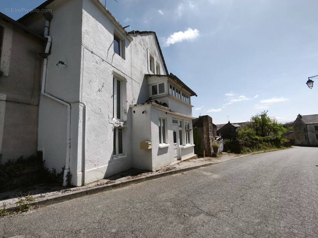 Maison à PRADES-SALARS