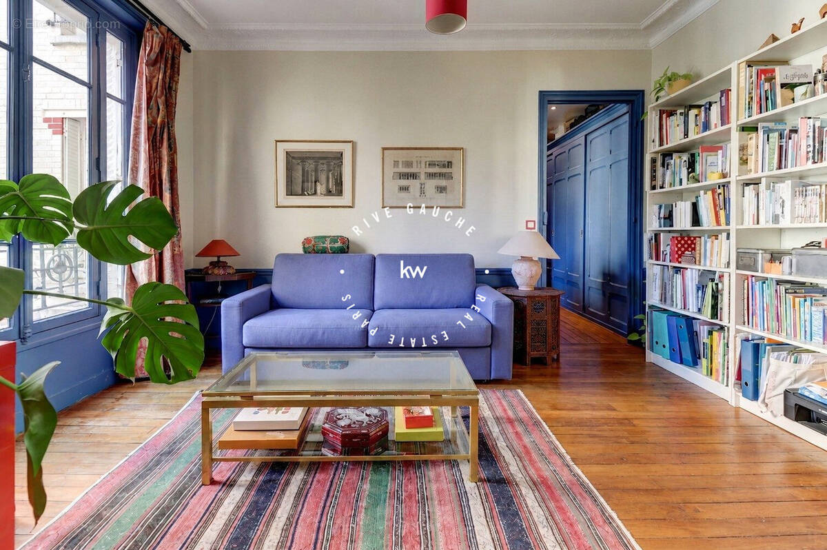 Appartement à PARIS-14E
