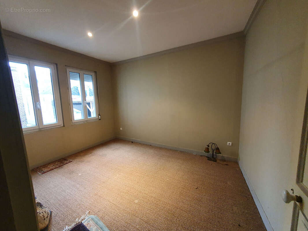 Appartement à SAINT-QUENTIN