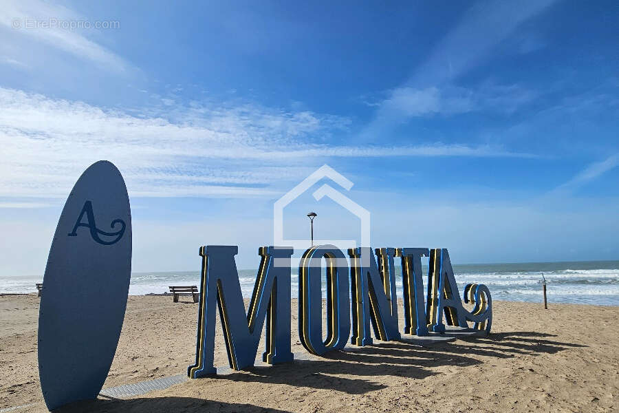 Appartement à VENDAYS-MONTALIVET