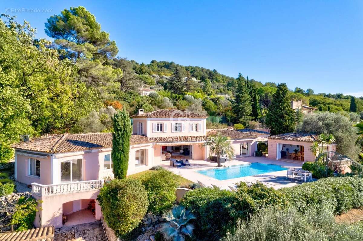 Maison à MOUGINS