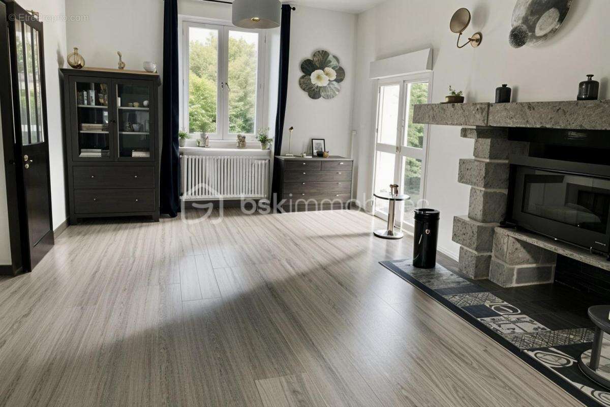 Grande maison familiale de caractère – 289 m² / 205 m² habitable  – Secteur de Kerhinet - photo 5