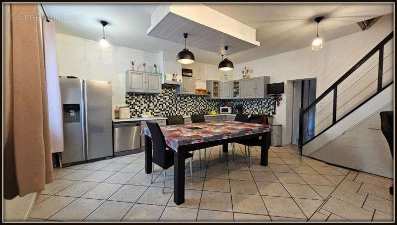 Maison à LUCHE-PRINGE