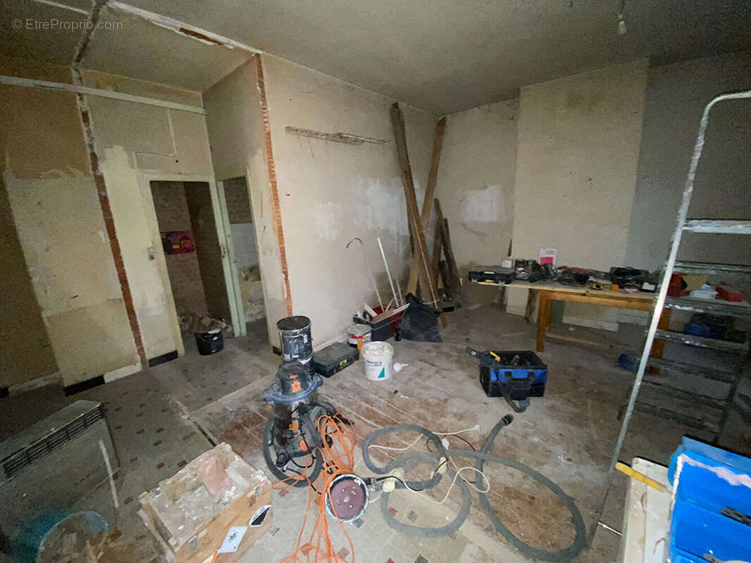 Appartement à SALINS-LES-BAINS