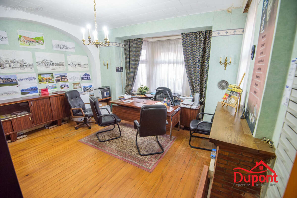 Commerce à CONDE-SUR-L&#039;ESCAUT