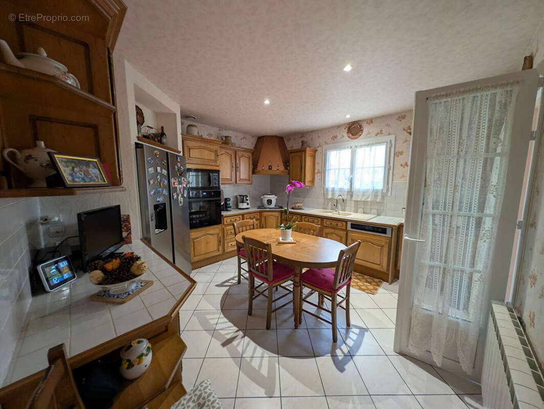 Maison Gujan Mestras 4 pièces 113.71 m2 sur parcelle de 750m2 avec garage - photo 9