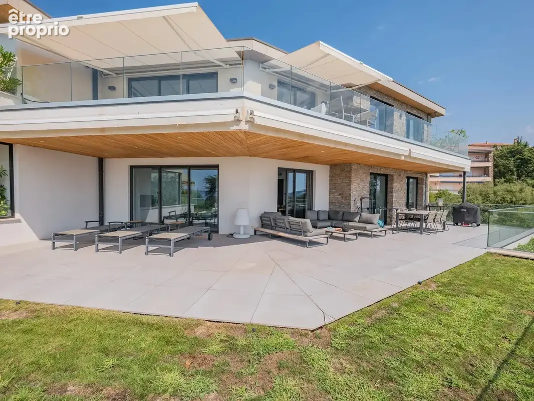 Nouveau - magnifique penthouse vue sur le golfe de saint-tropez - photo 2