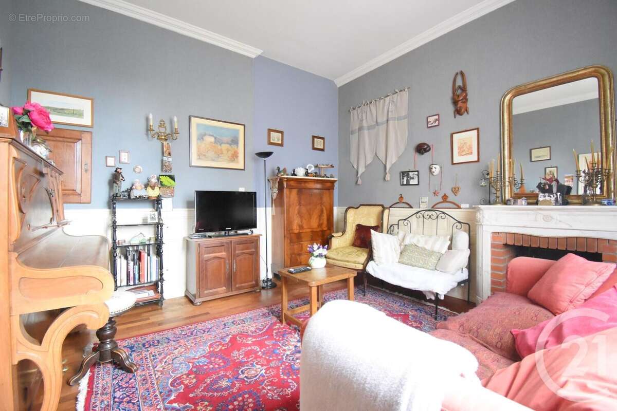 Maison à SAINT-GERMAIN-DES-FOSSES