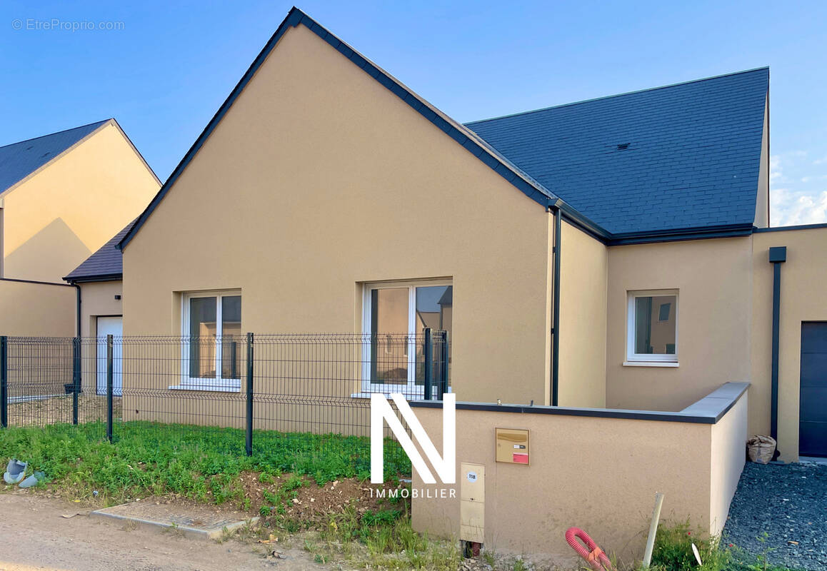 Maison à BRETTEVILLE-SUR-LAIZE